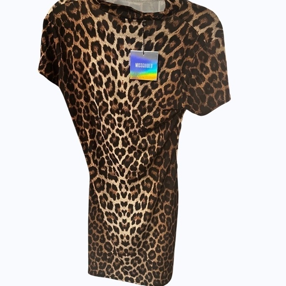 MISSGUIDED CAP SLEEVE DRESS - Picture 2 of 2